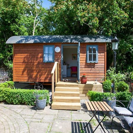 Lilac Hut Shepherds Hut كيلكيني المظهر الخارجي الصورة